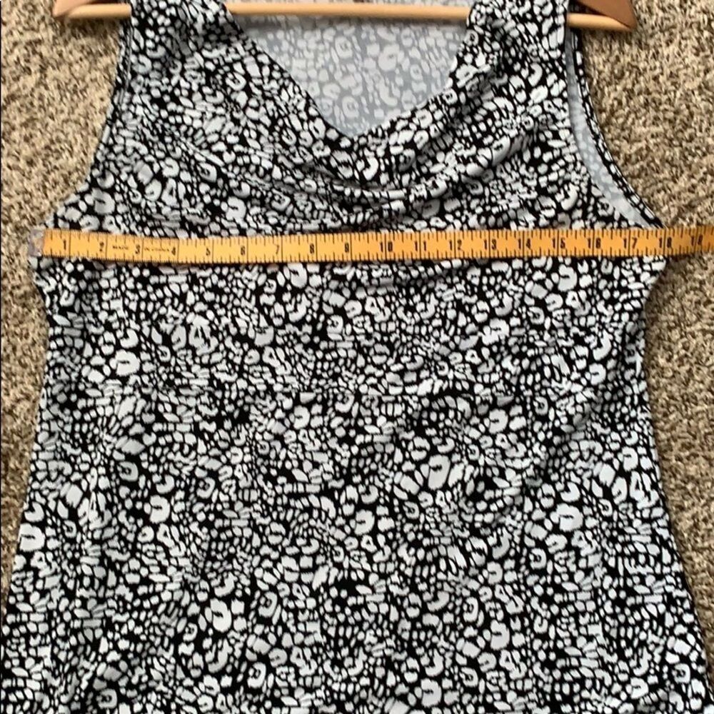 Rafaella Black White Floral Sleeveless Tank Blouse Large - Picture 3 of 6